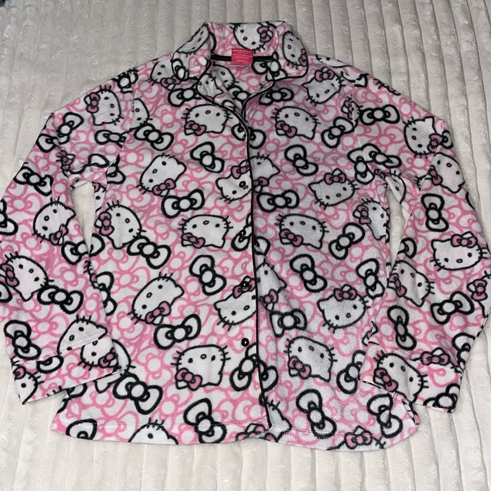 Hello Kitty Fleece Pajama Top | Size Medium
